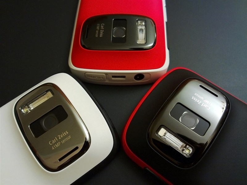 Nokia 808 PureView