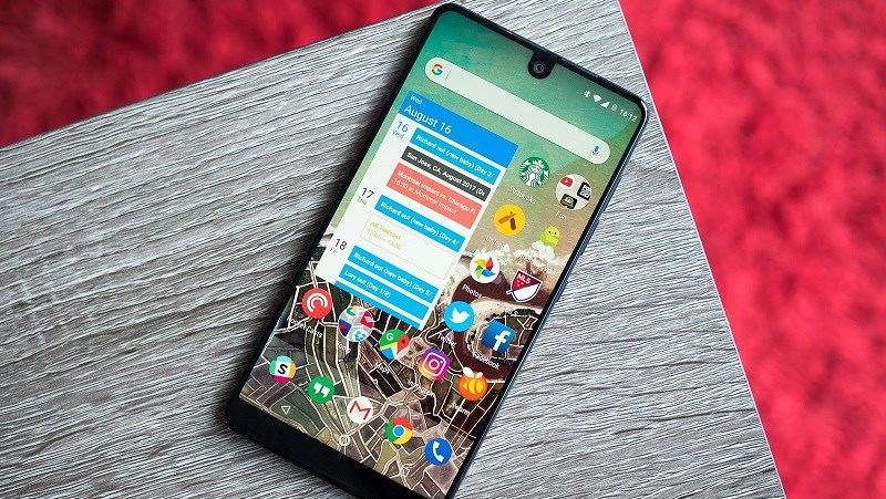Essential Phone ngừng sản xuất để chuẩn bị cho model kế nhiệm?