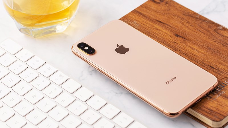 iPhone iPhone