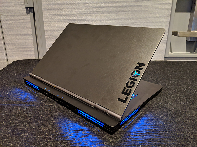 Lenovo Legion Y740 và Y540 có vẻ ngoài tương tự nhau Lenovo Legion Y740 và Y540 có vẻ ngoài tương tự nhau