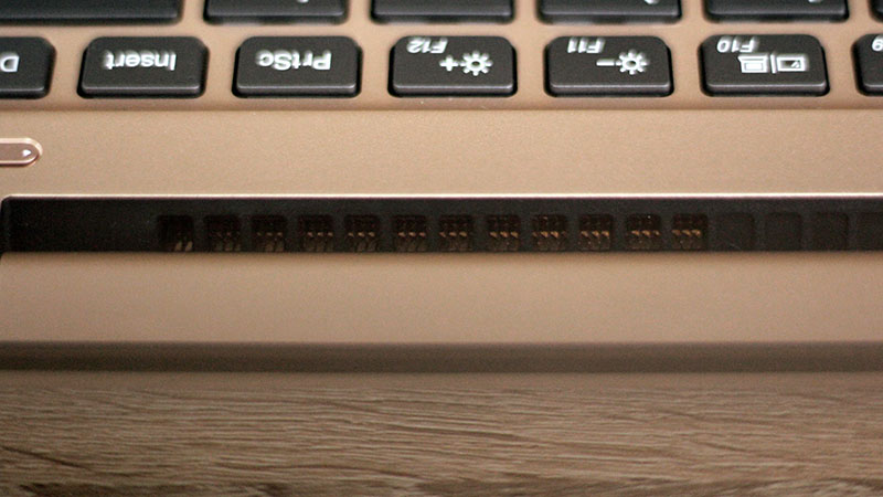 Đánh giá Lenovo Ideapad 530S Đánh giá Lenovo Ideapad 530S