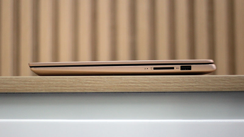 Đánh giá Lenovo Ideapad 530S Đánh giá Lenovo Ideapad 530S