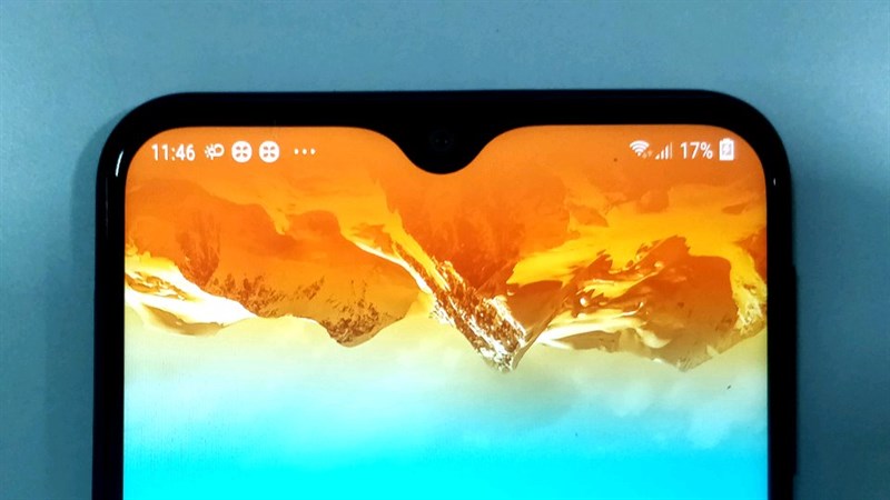 Galaxy M20 lộ thêm nhiều ảnh thực tế với màn hình Infinity-V Galaxy M20 lộ thêm nhiều ảnh thực tế với màn hình Infinity-V