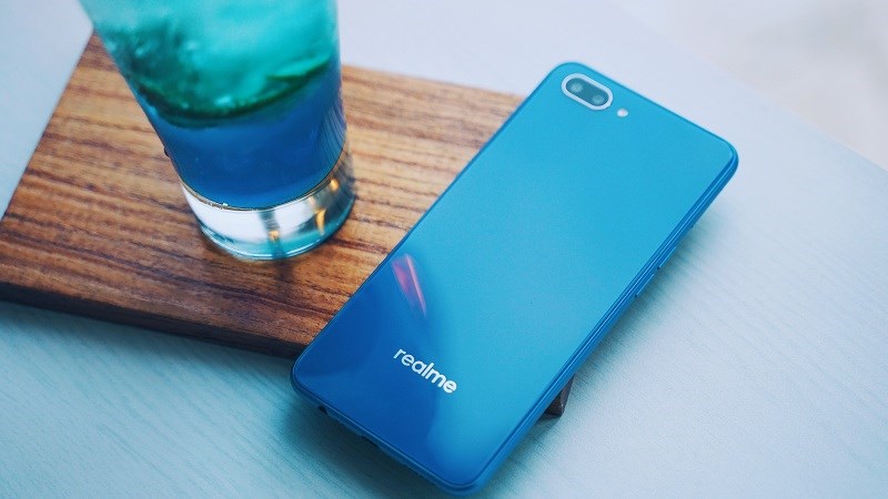 Realme C1 2019 ra mắt: RAM 3 GB, ROM 32 GB, giá 2.7 triệu đồng Realme C1 2019 ra mắt: RAM 3 GB, ROM 32 GB, giá 2.7 triệu đồng