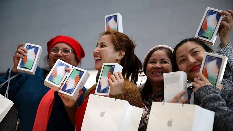iPhone iPhone