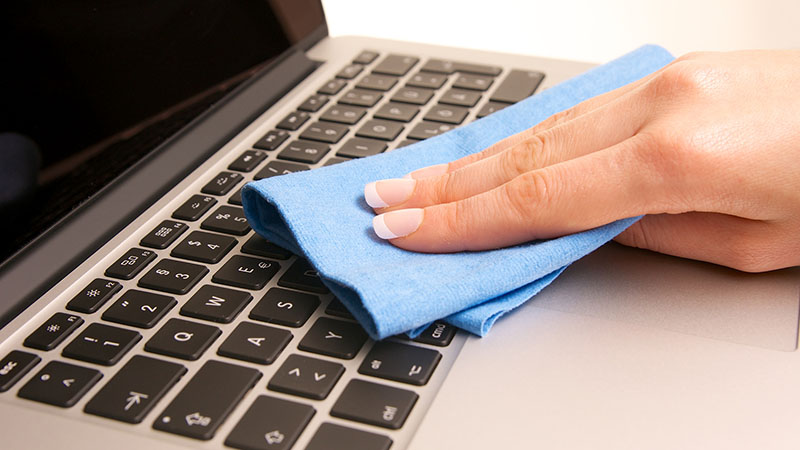 ve-sinh-laptop ve-sinh-laptop