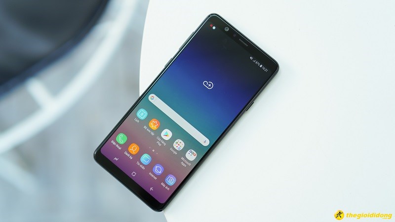 Galaxy A8 Star và Galaxy A6+ với màn hình tràn viền, camera kép xóa phông giảm giá sốc