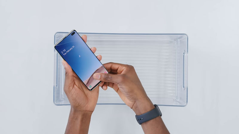 samsung-galaxy-s10-plus samsung-galaxy-s10-plus