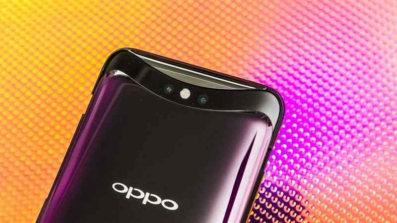 Smartphone hàng đầu của OPPO sẽ dùng chip Snapdragon 855, zoom quang 10x Smartphone hàng đầu của OPPO sẽ dùng chip Snapdragon 855, zoom quang 10x