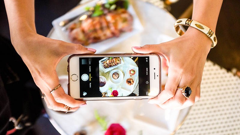 take-food-photo take-food-photo