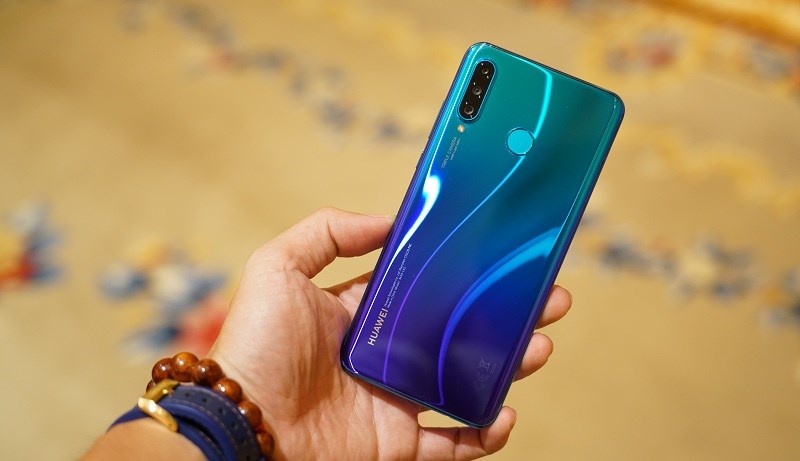 Huawei P30 Lite Huawei P30 Lite