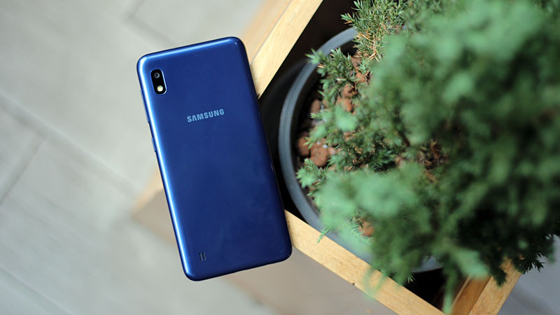 Trên tay Galaxy A10 Trên tay Galaxy A10
