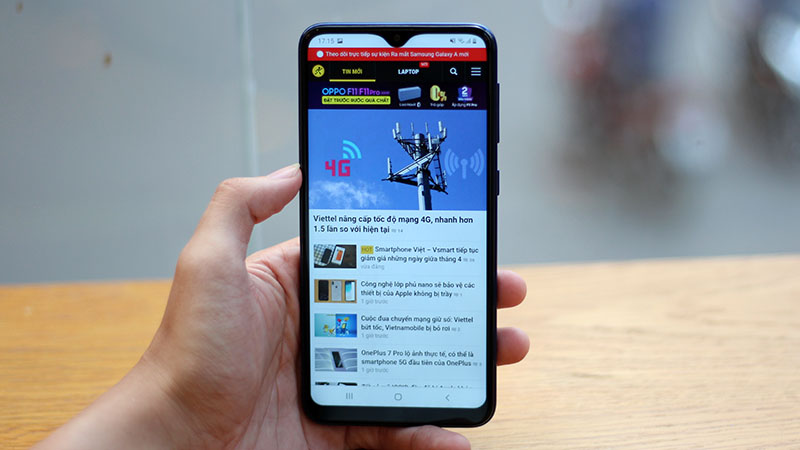 Trên tay Galaxy A10 Trên tay Galaxy A10