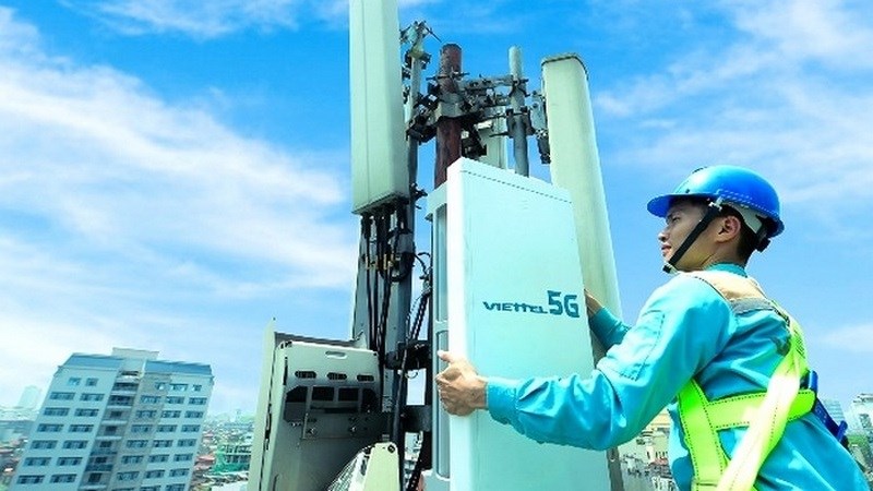 Viettel đã phát sóng trạm 5G đầu tiên của Việt Nam, tốc độ tương đương mạng 5G Verizon của Mỹ.