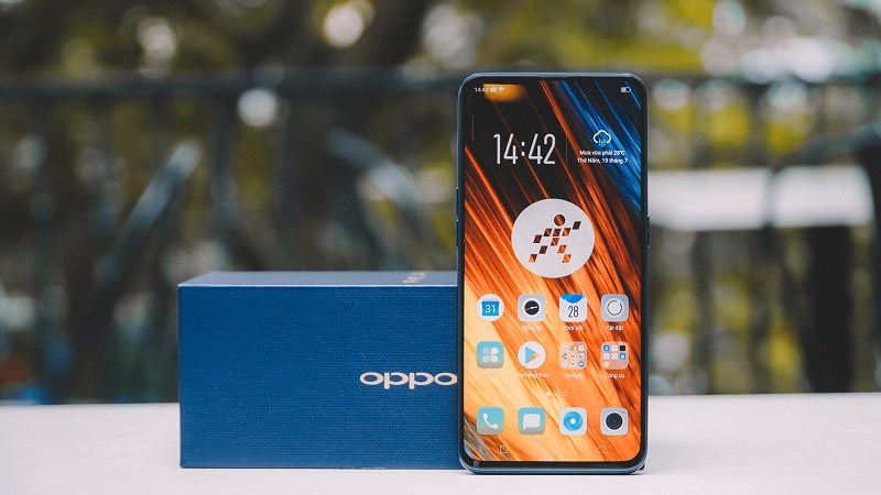 Smartphone OPPO có camera trong màn hình sẽ ra mắt cuối năm nay?