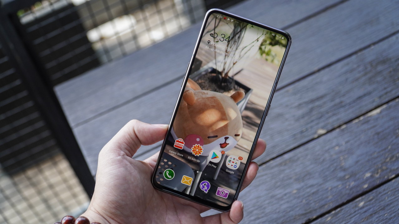 Galaxy A80 mang đên màn hình FullView nhờ camera popup