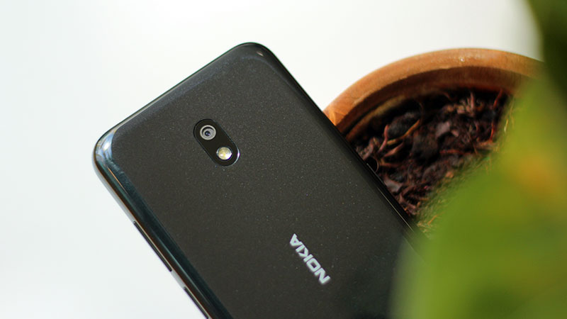 Trên tay Nokia 2.2