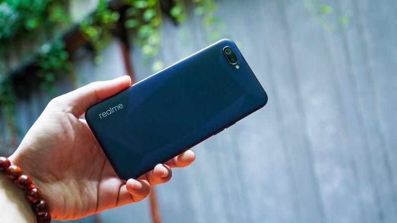 Realme C2 kỷ niệm 1 triệu máy bán ra trong 3 tháng Realme C2 kỷ niệm 1 triệu máy bán ra trong 3 tháng