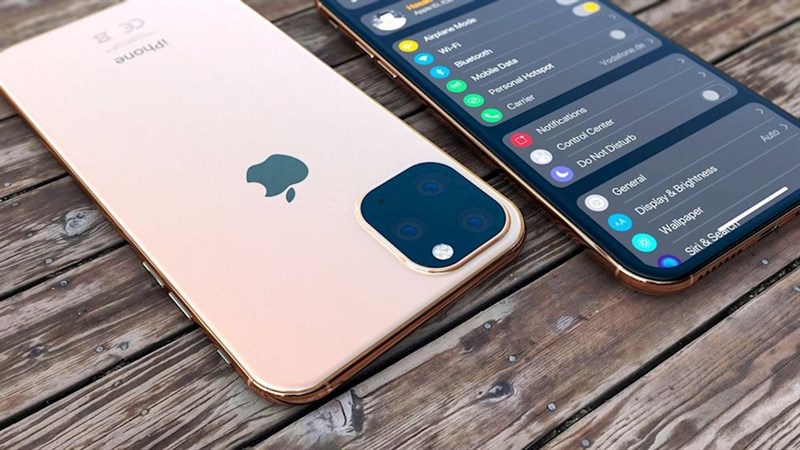Chủ tịch SoftBank hé lộ ngày lên kệ của iPhone 11 Chủ tịch SoftBank hé lộ ngày lên kệ của iPhone 11