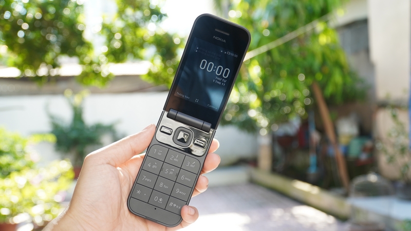 Nokia 2720 Flip Nokia 2720 Flip