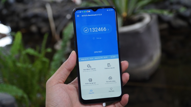 OPPO A9 (2020) OPPO A9 (2020)