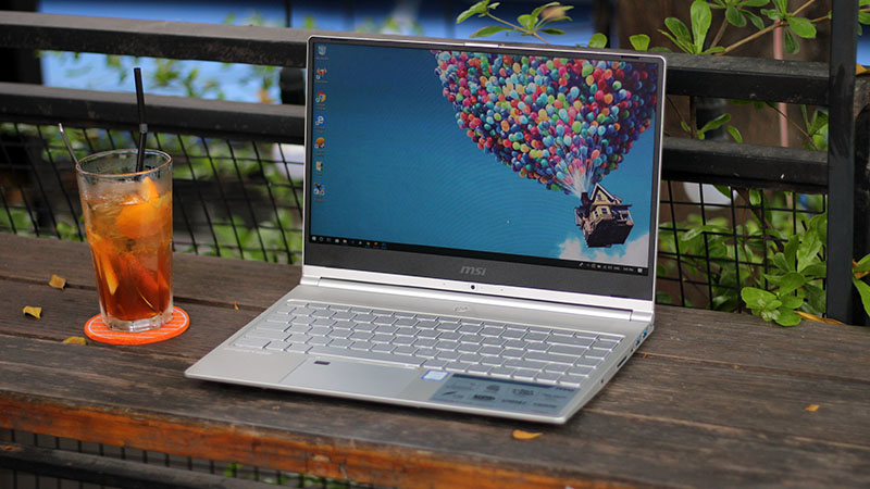 Laptop giảm sốc 2.5 triệu