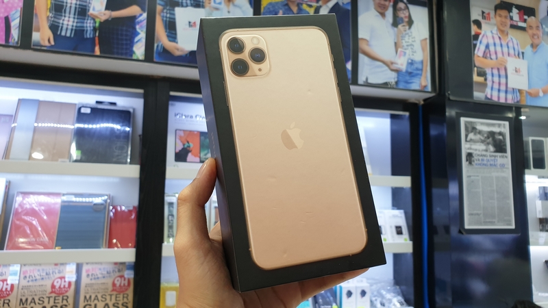 iPhone 11 Pro Max iPhone 11 Pro Max