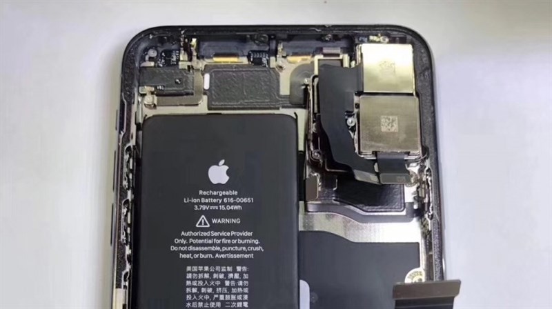 ‘Mổ xẻ” iPhone 11 Pro Max, xác nhận có pin 4.000 mAh ‘Mổ xẻ” iPhone 11 Pro Max, xác nhận có pin 4.000 mAh