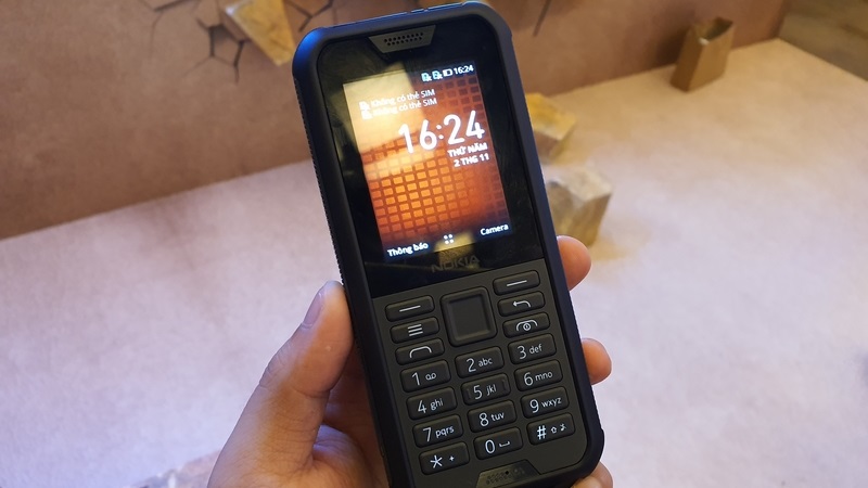 Nokia 800 Tough Nokia 800 Tough