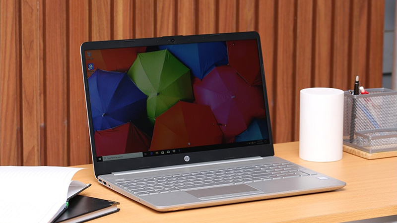 HP 15s du0054TU i3 7020U