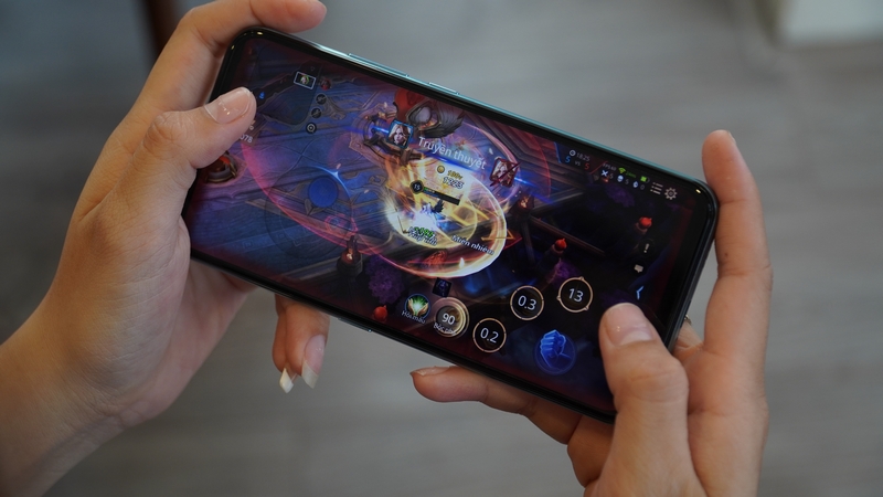 Trải nghiệm khả năng chơi game trên Vivo V17 Pro Trải nghiệm khả năng chơi game trên Vivo V17 Pro
