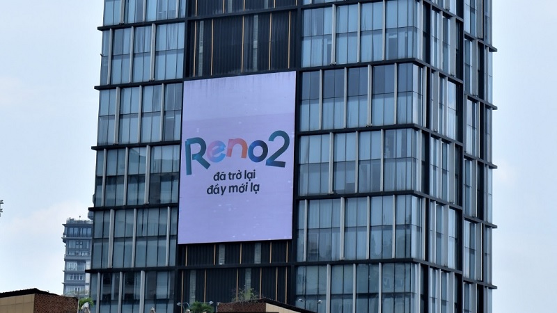 Biển quảng cáo OPPO Reno2 ngay vòng xoay Phù Đổng ở Thành phố Hồ Chí Minh Biển quảng cáo OPPO Reno2 ngay vòng xoay Phù Đổng ở Thành phố Hồ Chí Minh