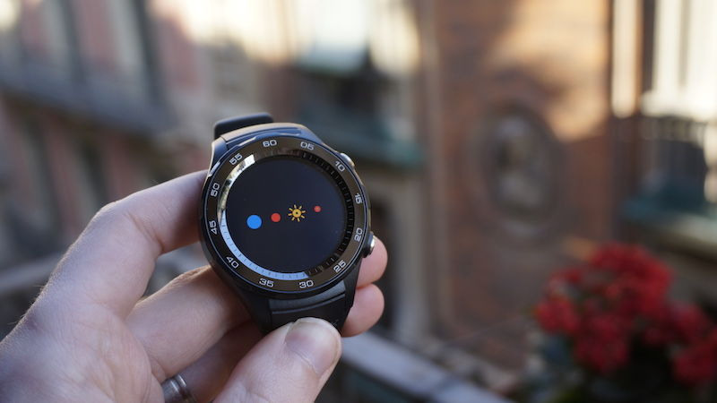 Huawei Watch giảm giá