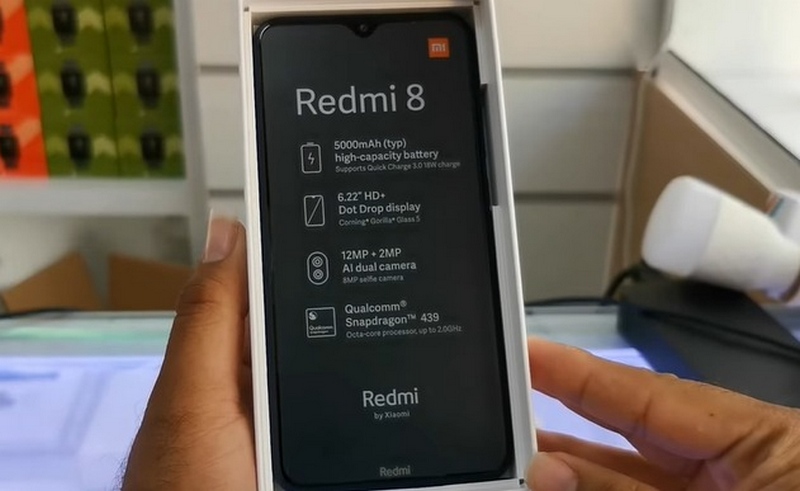Chưa ra mắt nhưng Xiaomi Redmi 8 đã có video đập hộp, xác nhận các chi tiết quan trọng Chưa ra mắt nhưng Xiaomi Redmi 8 đã có video đập hộp, xác nhận các chi tiết quan trọng