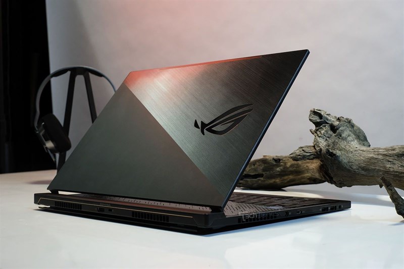 ASUS dòng ROG Zephyrus. ASUS dòng ROG Zephyrus.
