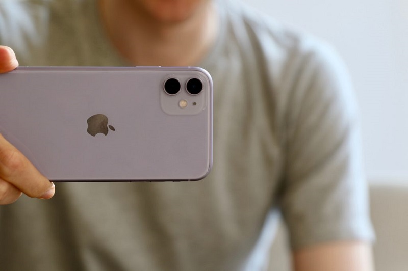 iPhone 11 iPhone 11