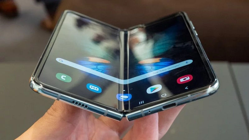 Samsung Galaxy Fold thế hệ đầu tiên Samsung Galaxy Fold thế hệ đầu tiên