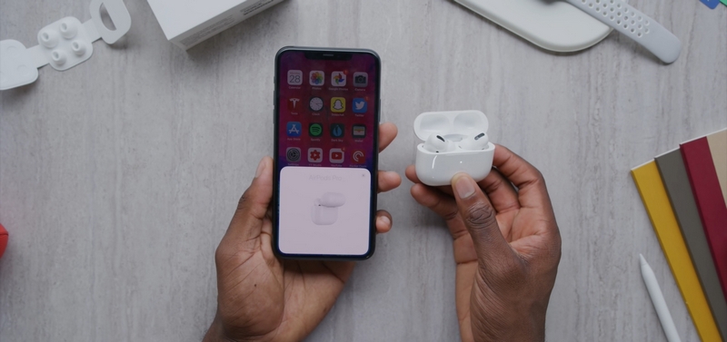 So sánh Airpods Pro và AirPods 2