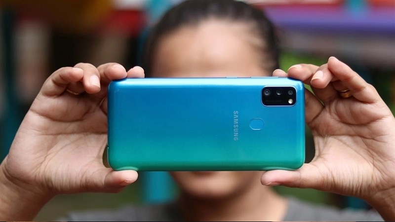 Samsung Galaxy M30s có cụm camera thiết kế kiểu mới với cảm biến chính 48 MP Samsung Galaxy M30s có cụm camera thiết kế kiểu mới với cảm biến chính 48 MP