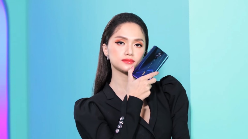Hương Giang Idol trên tay OPPO Reno2 F trong video quảng cáo mới Hương Giang Idol trên tay OPPO Reno2 F trong video quảng cáo mới