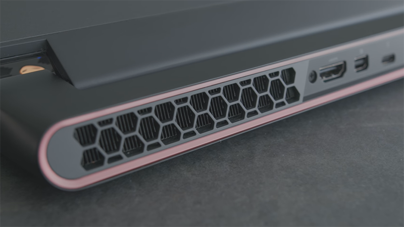 Alienware M15 R2