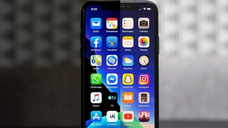 iPhone 11 Pro Dark Mode iPhone 11 Pro Dark Mode