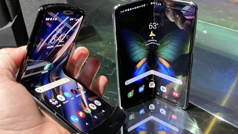 Chi phí sửa chữa màn hình của Moto Razr 2019 rẻ bất ngờ khi so với các smartphone màn hình gập khác Chi phí sửa chữa màn hình của Moto Razr 2019 rẻ bất ngờ khi so với các smartphone màn hình gập khác