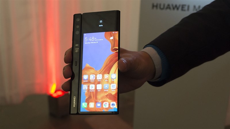 Mặc dù đắt đỏ nhưng Huawei Mate X tiếp tục cháy hàng sau lần mở bán thứ 3 tại Trung Quốc Mặc dù đắt đỏ nhưng Huawei Mate X tiếp tục cháy hàng sau lần mở bán thứ 3 tại Trung Quốc