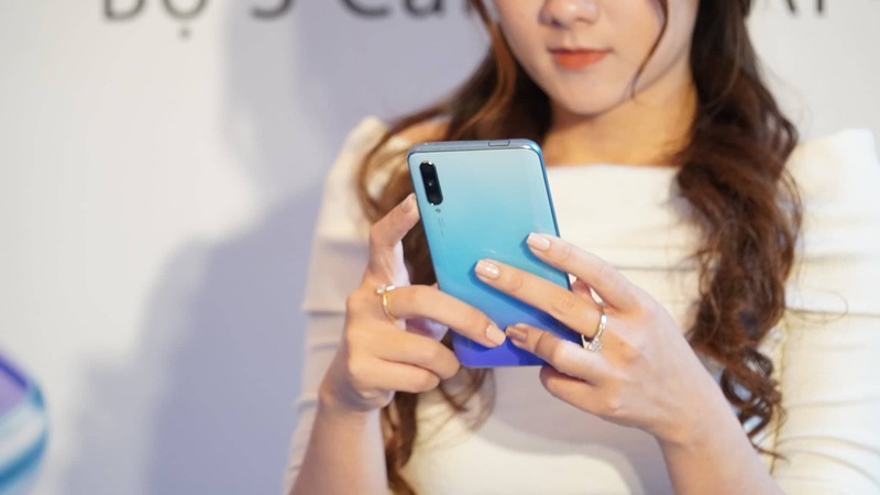 Huawei ra mắt điện thoại tầm trung Huawei Y9s với dải camera 'ấn tượng'