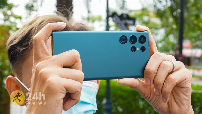 Samsung Galaxy S22 Ultra 5G - Điện thoại quay TikTok đỉnh của chóp Samsung Galaxy S22 Ultra 5G - Điện thoại quay TikTok đỉnh của chóp