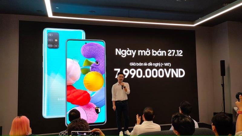 Giá bán của A51 tại thị trường Việt Nam là 7.999.999 VNĐ Giá bán của A51 tại thị trường Việt Nam là 7.999.999 VNĐ