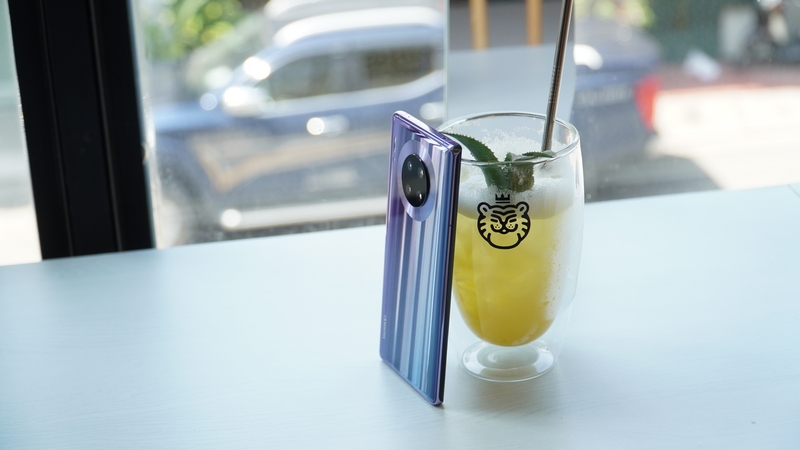 Huawei Mate 30 Pro Huawei Mate 30 Pro