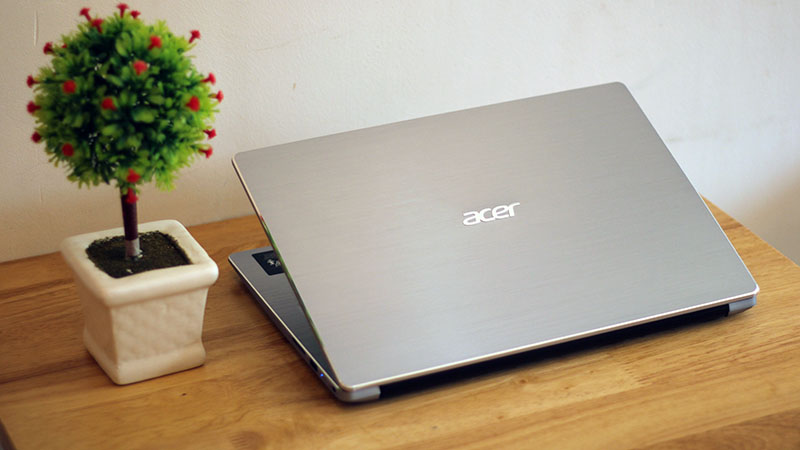 Laptop Acer giảm giá Laptop Acer giảm giá