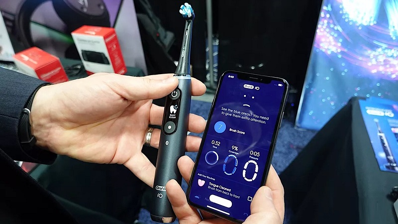 CES 2020: iFan chắc phải mua thêm cái này cho tiện, Oral-B và Colgate vừa ra mắt bàn chải thông minh kết nối với iPhone CES 2020: iFan chắc phải mua thêm cái này cho tiện, Oral-B và Colgate vừa ra mắt bàn chải thông minh kết nối với iPhone